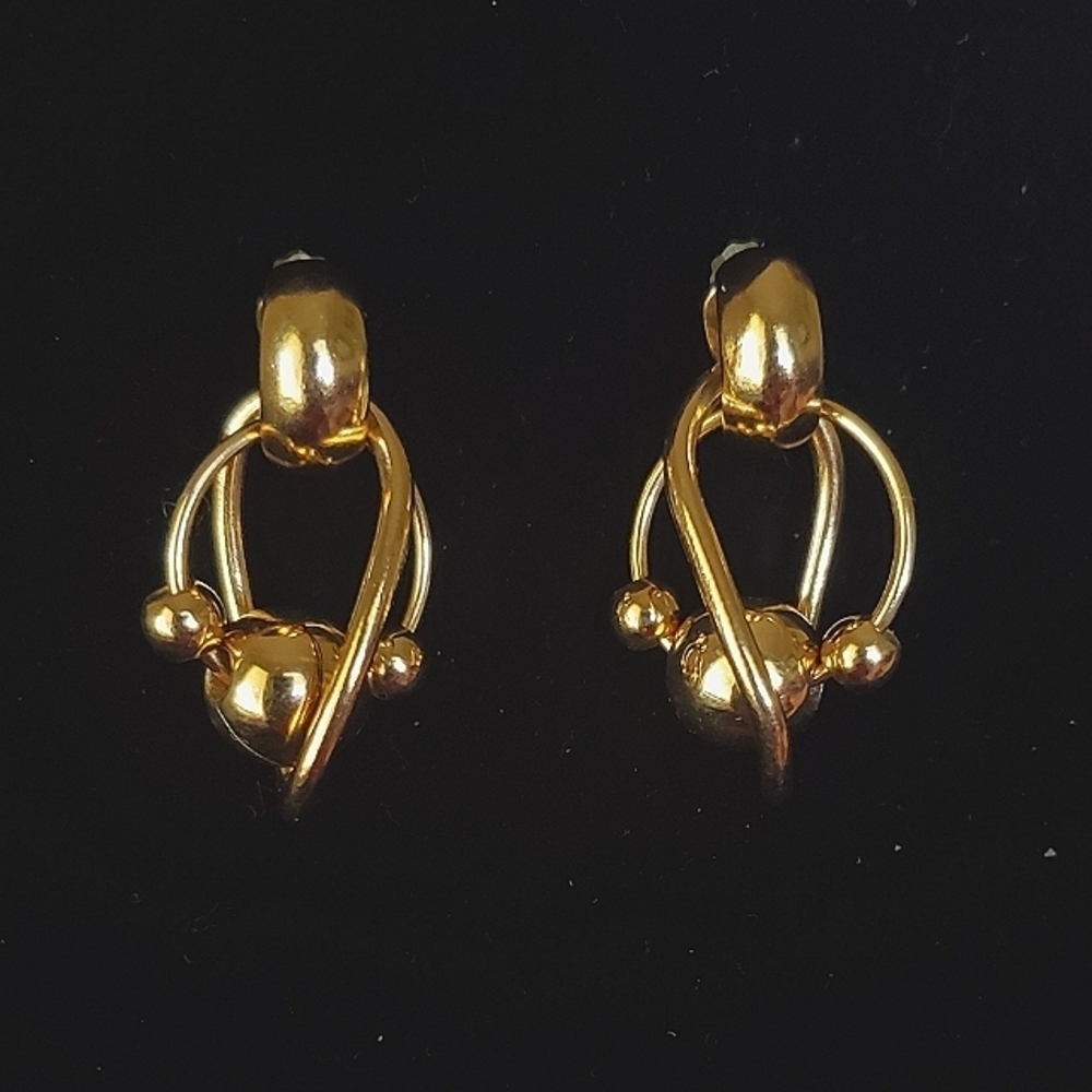 Abstract Modern Gold Tone Earrings, Avon Twisting Hoop Dangling Balls. 🌴